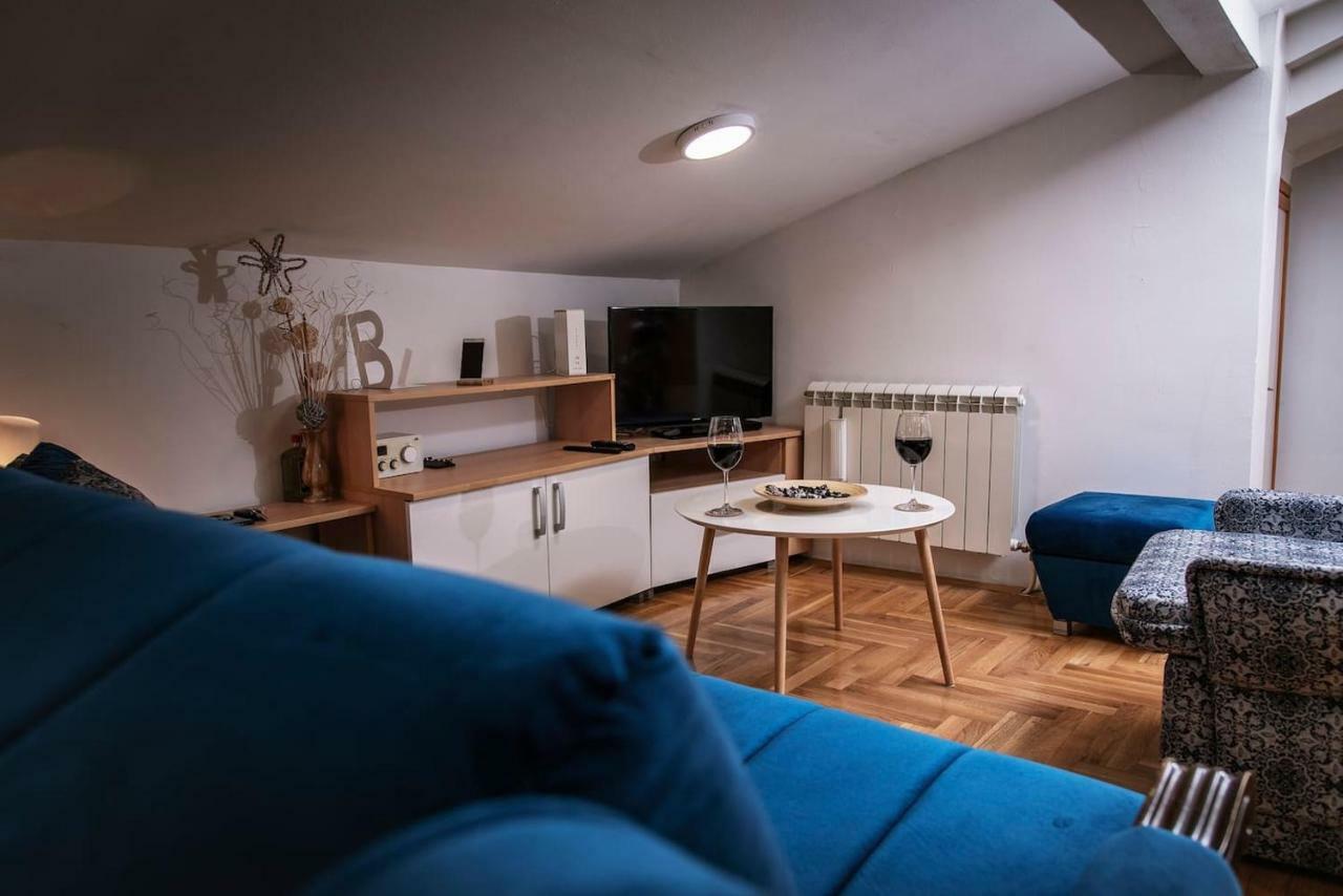 Piccolo Studio Belgrade,Crveni Krst Buitenkant foto